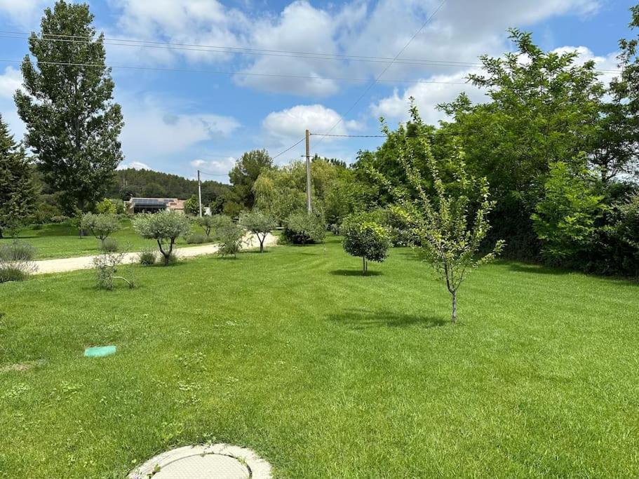 Villa Des Jacinthes Tarascon Exterior foto